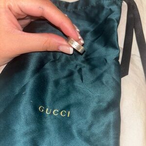 Gucci Ghost skull ring